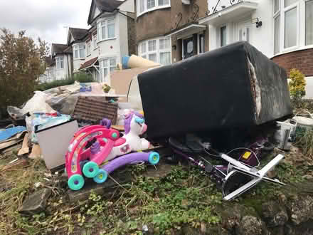 Photo of free Kids toys, cleaning products & more (West Finchley, N12) #4