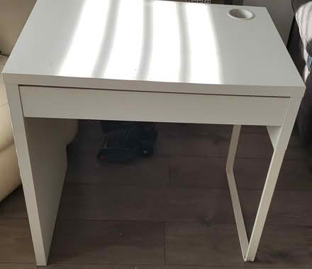 Photo of free Desk (Abbey Wood SE2) #1