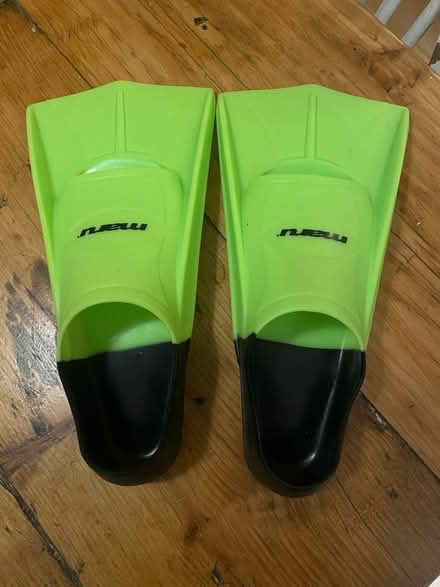 Photo of free Kids swimming fins (CR2) #1