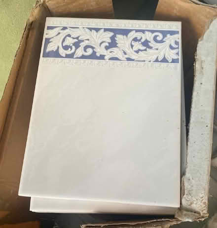 Photo of free Ceramic Wall Tiles (Fleetville AL1) #1
