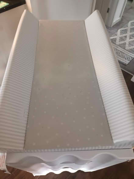 Photo of free Baby changing unit (Brookhouse LA2) #3
