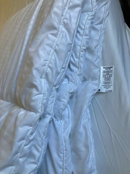 Photo of free Single 10.4 tog duvet (Heytesbury BA12) #1