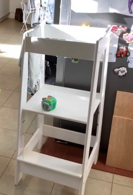 Photo of free Toddler tower / step (Penn HP10) #2
