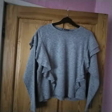 Photo of free ladies grey ruffle jumper (Marton Bank FY3) #1
