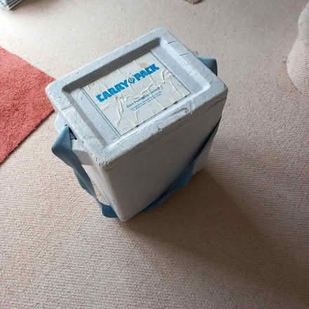Photo of free Insulated box (Emsworth PO10) #2