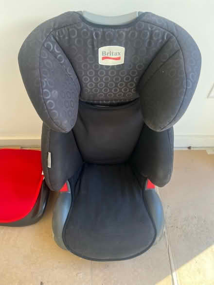 Photo of free Britax child car seat (W4 Chiswick) #1