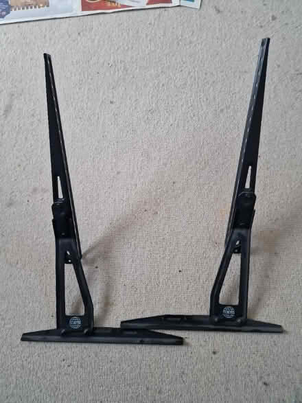 Photo of free Tv bracket/stand (Nunhead SE15) #1