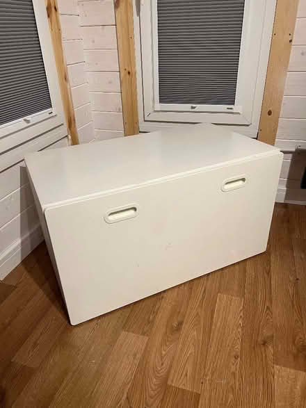 Photo of free IKEA storage bench (Penn HP10) #2