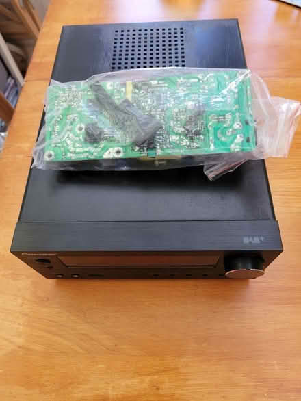 Photo of free For parts or repair Pioneer CD/receiver X-HM51 DAB (Hotwells BS8) #3