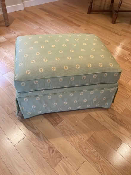 Photo of free Ottoman (Near Weston town center) #1