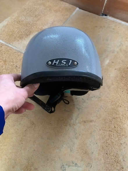 Photo of free H.S.1 junior helmet (Henley-On-Thames RG9) #1