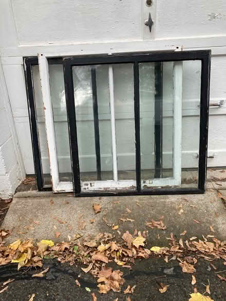 Photo of free Wooden Sash Windows (Downtown Ithaca) #1