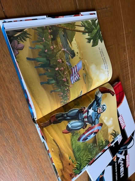 Photo of free Marvel book set (Manor castle, S2) #3