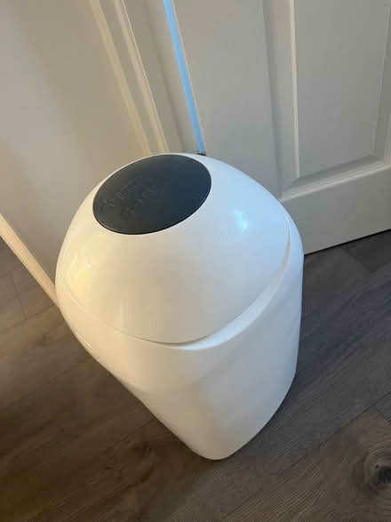 Photo of free baby bath and diaper bin (Epsom, KT19) #2