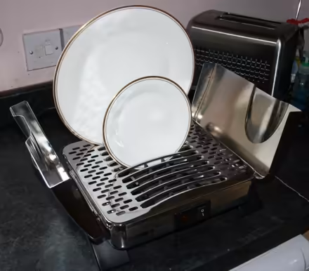 Photo of free Prima electric 12-plate warmer model PPW100 (300W) (Barrow upon Soar LE12) #3