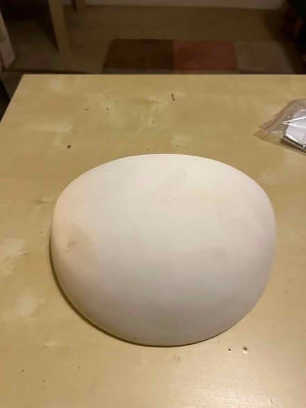 Photo of free Ceramic wall light (Potterells Farm AL9) #2