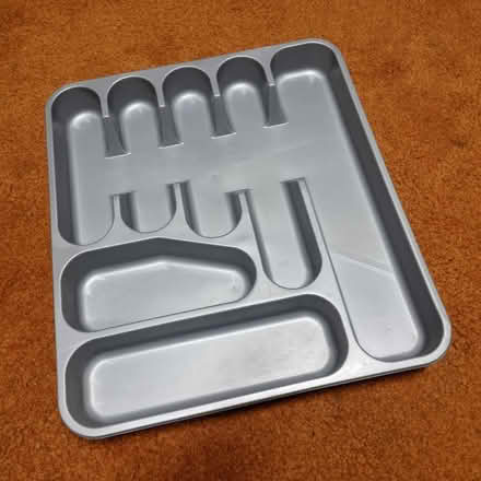 Photo of free Cutlery tray (Temple Park RG42) #1