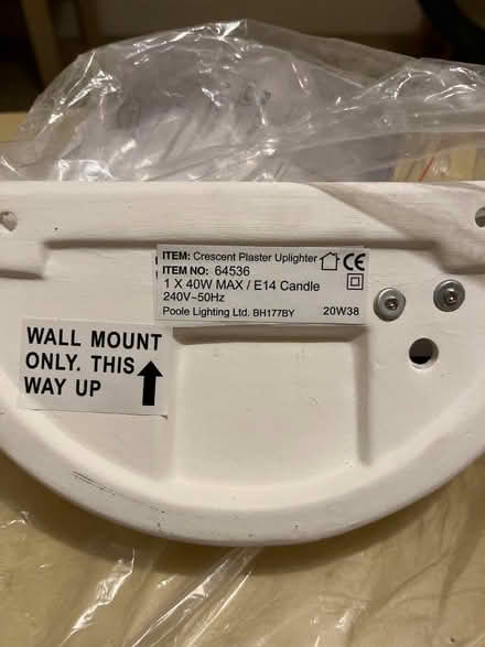 Photo of free Ceramic wall light (Potterells Farm AL9) #3