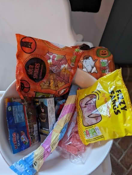 Photo of free Bowl of sweets (RH12) #1