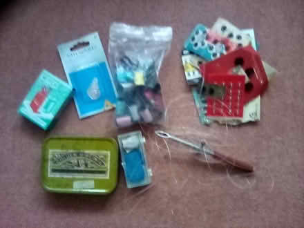 Photo of free Various sewing bits and pieces. (Oxon SY3) #1