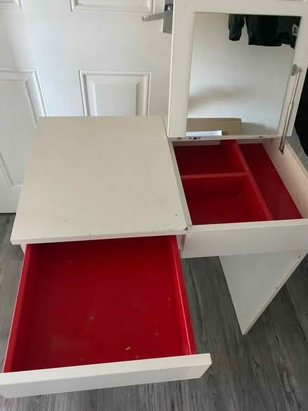 Photo of free Ikea Brimnes dressing table (Eastwood (G43)) #2