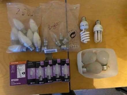 Photo of free Job lot of bulbs (Bicester Fringford) #1