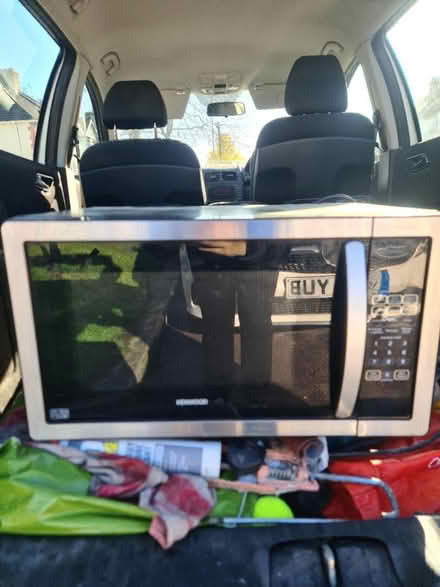 Photo of free Microwave (Tolworth KT6) #1