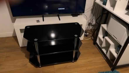 Photo of free TV stand to hold up to 50" TVs (Barton OX3) #1