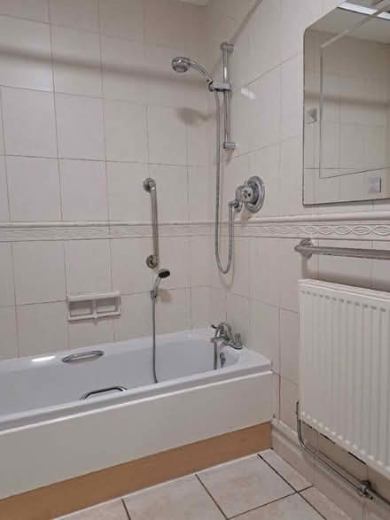 Photo of free Bathroom Fixtures & Fittings (TN24) #1