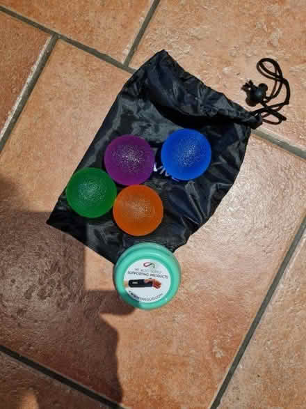 Photo of free Hand physio balls and putty (Southdown AL5) #1