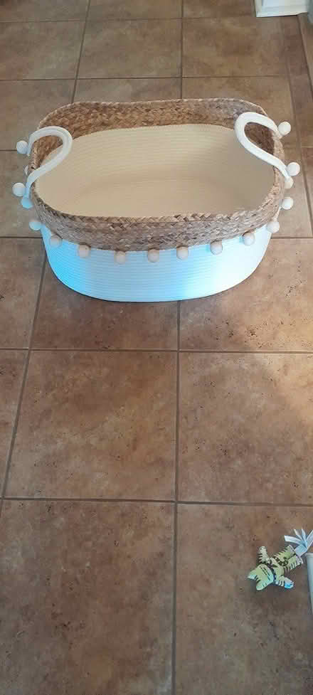 Photo of free Soft woven basket (Amber meadows 21702) #2