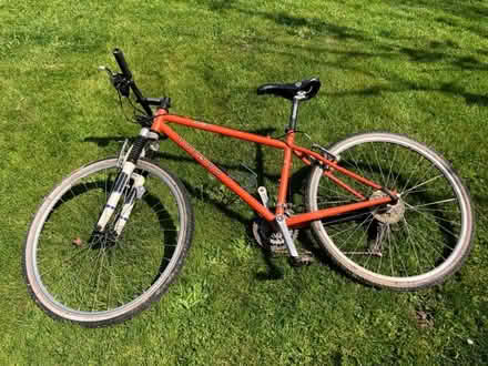 Photo of free Ladies and mans bike (Sidley TN39) #2