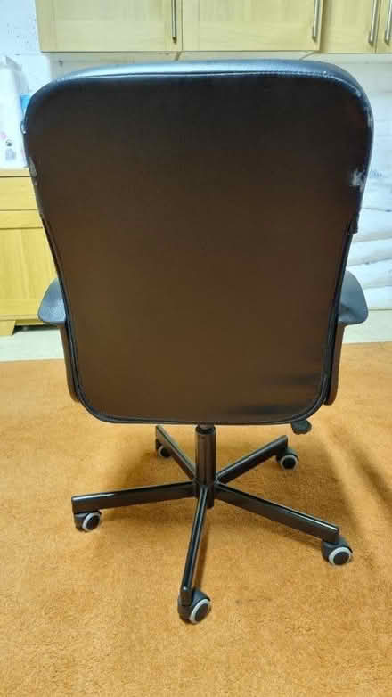 Photo of free IKEA Torkel 20248 swivel chair (Temple Park RG42) #2
