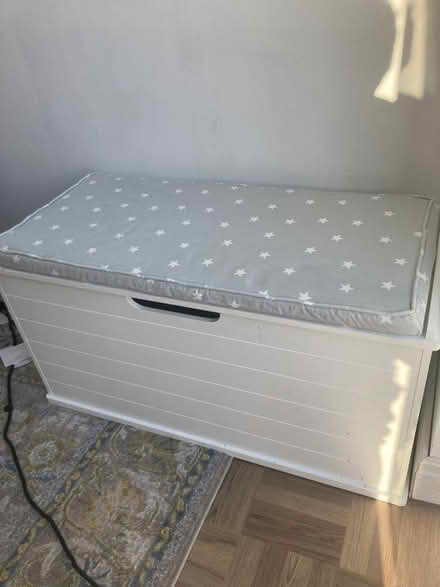 Photo of free White toy chest / seat (used) (Stretford M32) #2