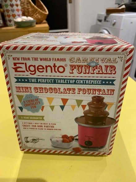 Photo of free Mini chocolate fountain (BN2) #1
