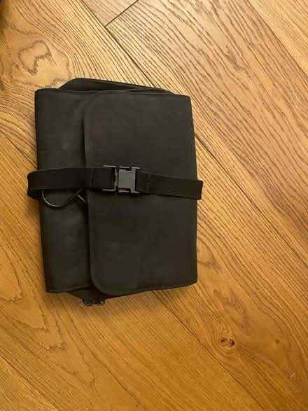 Photo of free Travel bag for toiletries (South Hampstead, NW6) #2