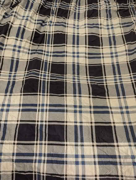 Photo of free King duvet cover set (blue/white) (Loughborough LE11) #1