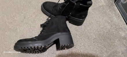 Photo of free Women & Mens shoes (E16) #4