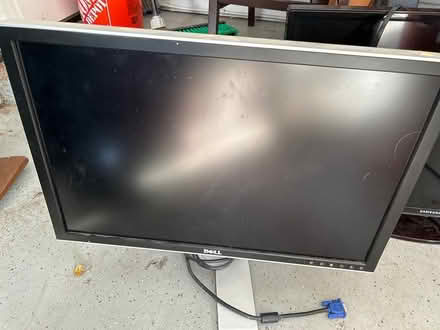 Photo of free Dell monitor (Clinton Twsp mi) #1