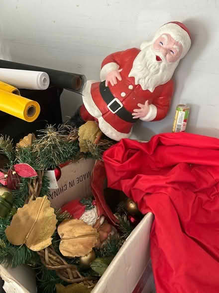 Photo of free Xmas stuff (Clinton Twsp mi) #2