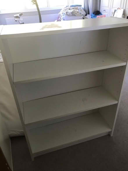 Photo of free White bookcase (Addiscombe) #1