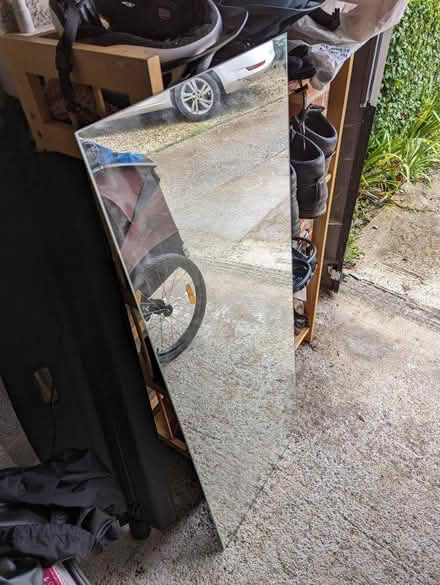 Photo of free Large glass mirror (Cowley OX4) #1