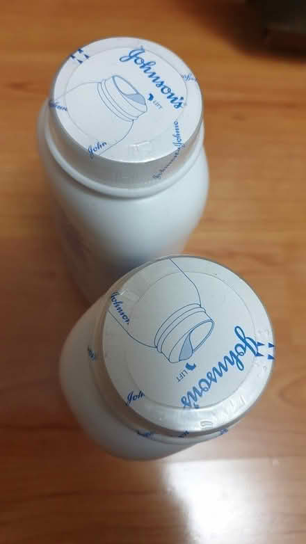 Photo of free Johnson's Baby Powder sealed 200g (UB6JT) #3