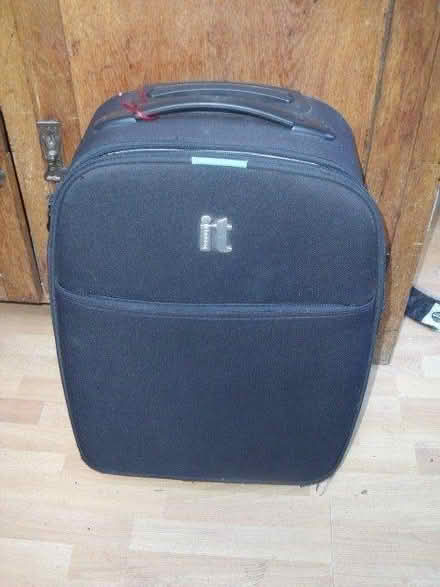 Photo of free small IT suitcase (Neston CH64) #2