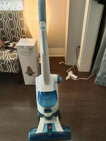 Photo of free Hoover vaccum wet dry (Upper beaches) #1