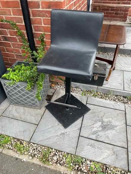 Photo of free Bar stool (Loughborough) #1