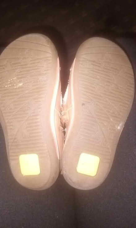 Photo of free Girl Toodler boot size 5 (Hemel Hempstead) #1