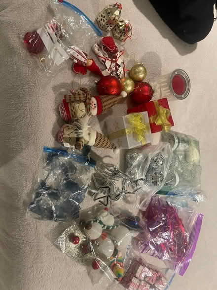 Photo of free Various Christmas decs (Woodbridge IP12) #3