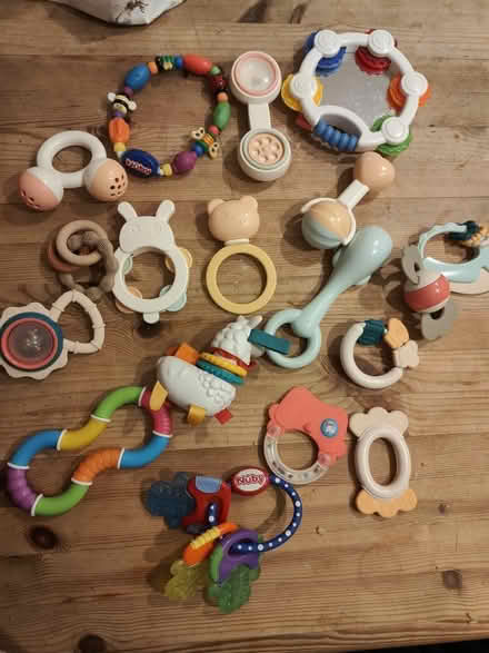Photo of free Selection of toys (SP7) #2