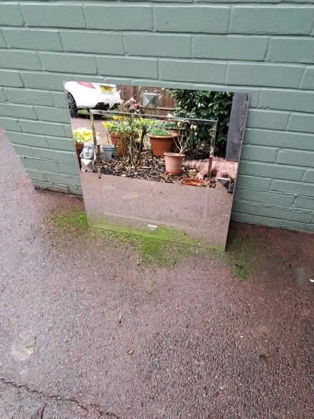 Photo of free Mirror (TN24) #1